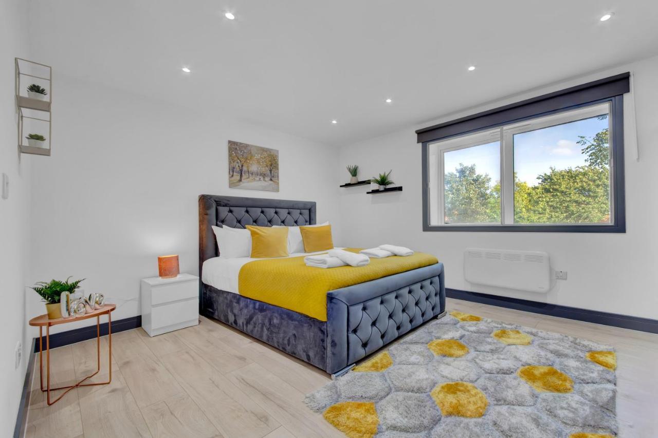 Heathrow Stays - Fawns Manor Hillingdon Dış mekan fotoğraf